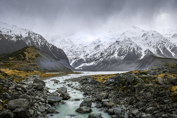 Christchurch to Queenstown via Lake Tekapo and Mt Cook (1 way) - Photo 1 of 7